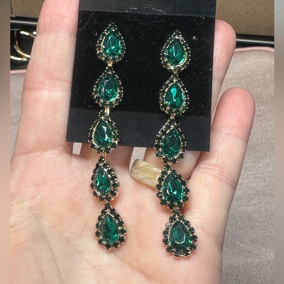 ✨ - Picture 2 of 4